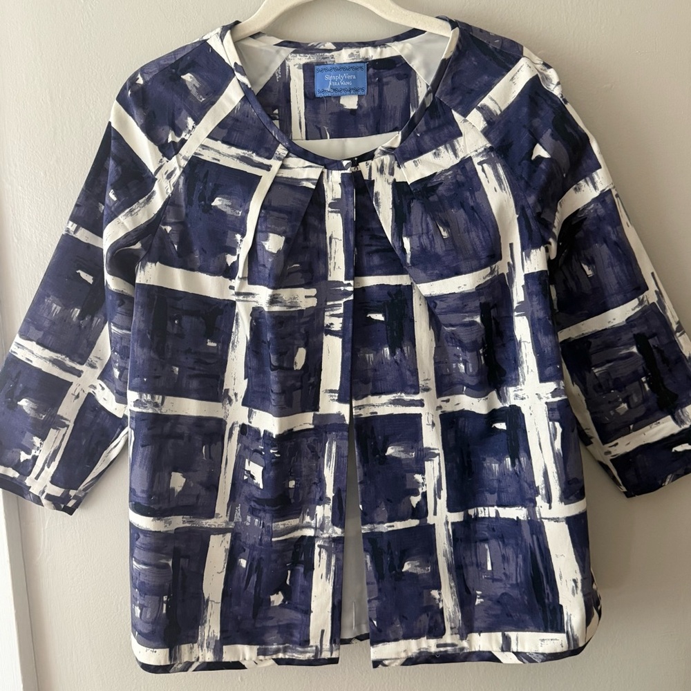 Simply Vera Wang Navy Abstract Print Blouse Lightweight Open Front Jacket Top - Picture 3 of 12